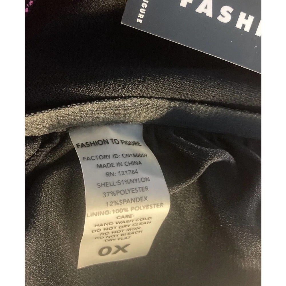 Fashion To Figure Women's Plus Size Bikini Swim TOP ONLY NWT SIZE OX/ X-LARGE - Picture 9 of 12
